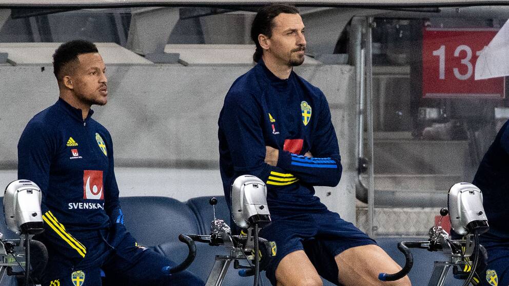 Zlatan Ibrahimovic, här med Martin Olsson, kommer inte att spela 90 minuter mot Polen.