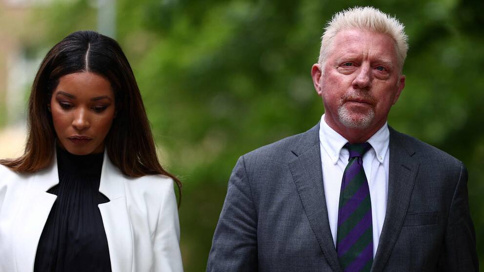 Boris Becker och flickvännen Lilian de Carvalho Monteiro på väg till rättegången.