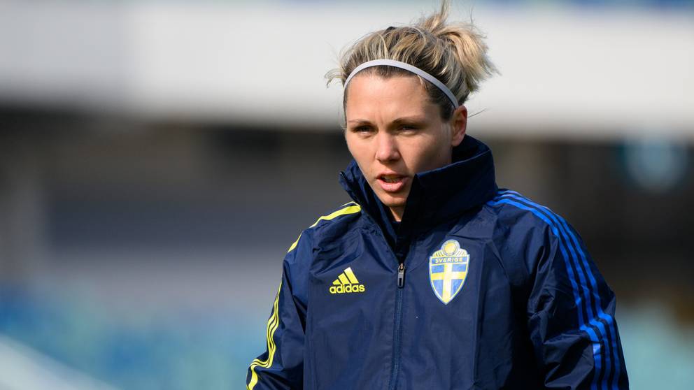 Landslagsmålvakten Jennifer Falk ska bli mamma SVT Sport