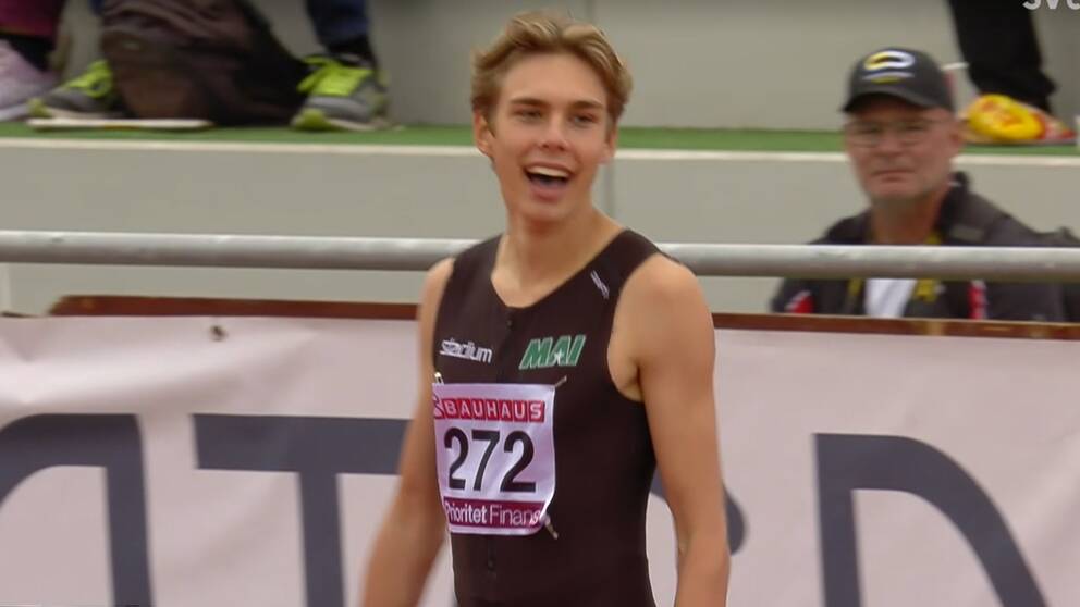 William Trulsson, 16, tog SM-guld på 200 meter.