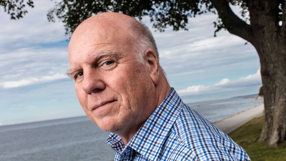 Deckarförfattaren Peter Robinson död SVT Nyheter