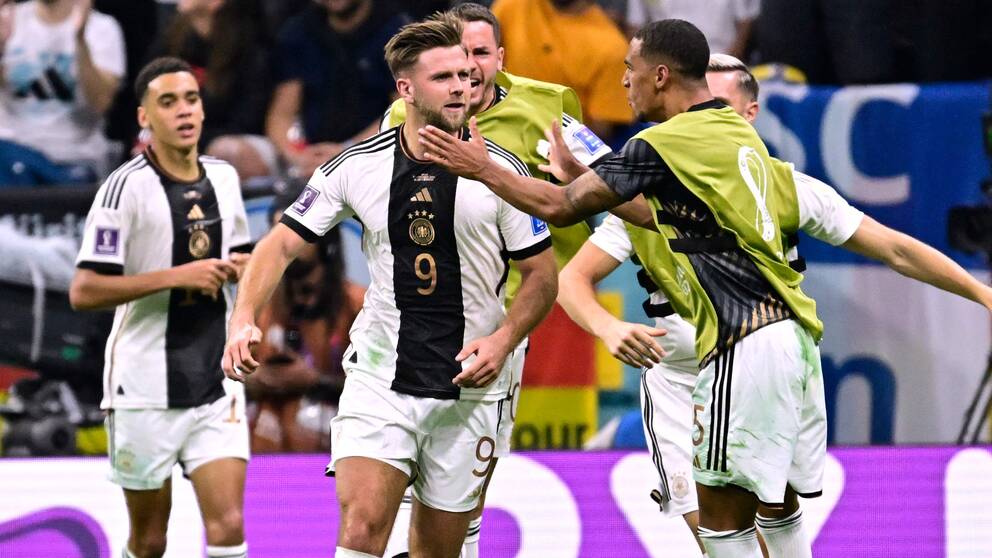 Niclas Füllkrogs fullträff gav Tyskland 1-1 mot Spanien.