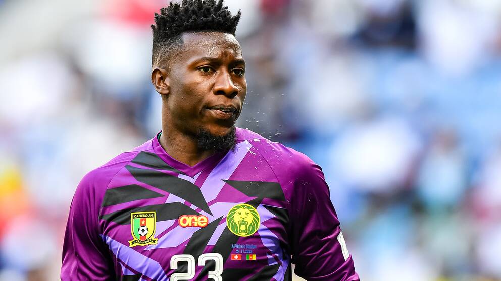 Kameruns målvakt André Onana, 26, petas i ödesmatchen mot Serbien.