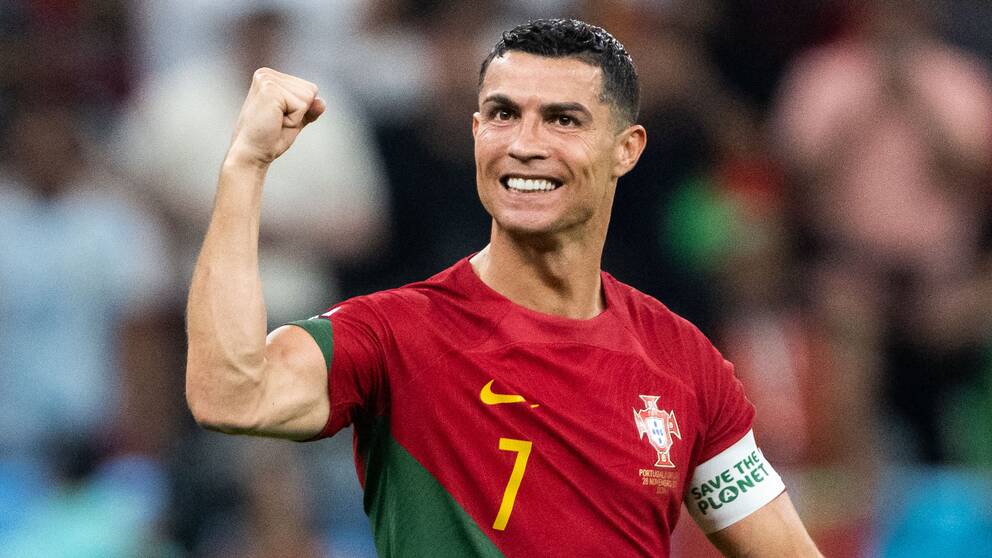 Cristiano Ronaldo jublar under en VM-match med Portugal.