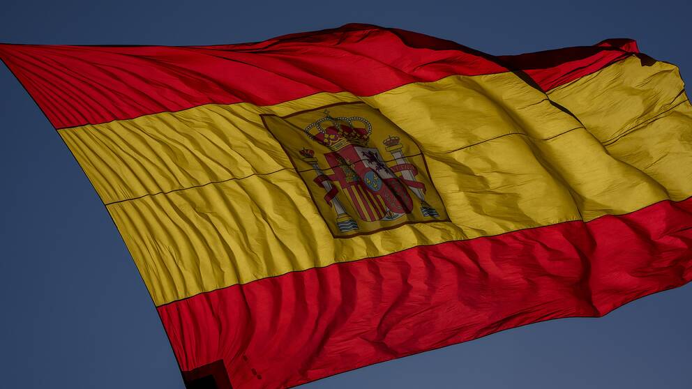 Bild på Spaniens flagga i stort format.