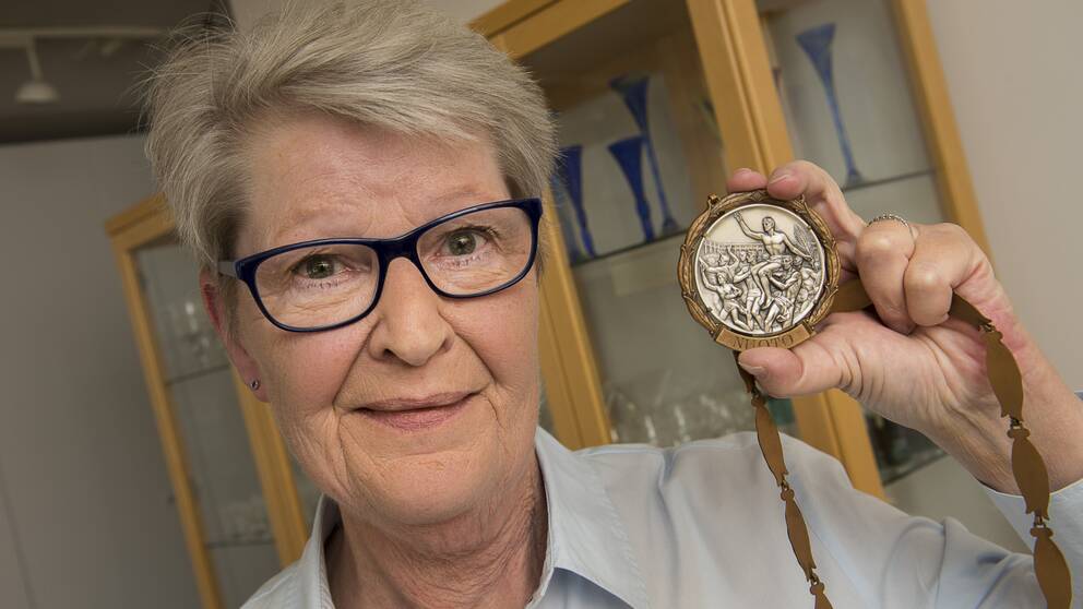 Jane Cederqvist vann silver på 400 meter frisim under OS i Rom 1960. Hon var då endast 15 år gammal.