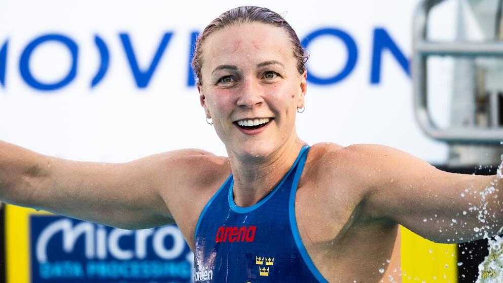 Sarah Sjöström prisas som årets kvinnliga simmare