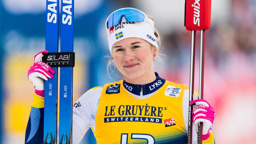Maja Dahlqvist slutade tvåa när Tour de Ski drog i gång under lördagen.