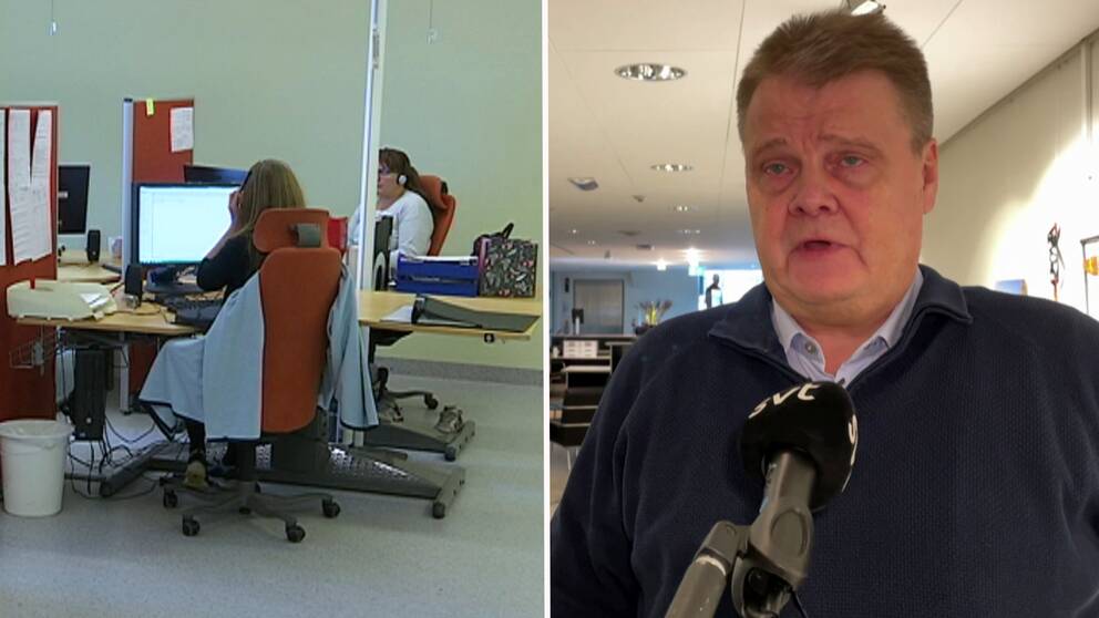 Ett gäng läkarsekreterare sitter och jobbar hårt framför datorerna. Till höger regiondirektören Ulf Bergman som är besvärad.