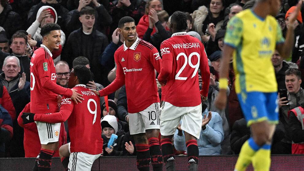 Anthony Martial, med nummer nio, och lagkamrater jublar efter ett mål i onsdagens möte med Nottingham.