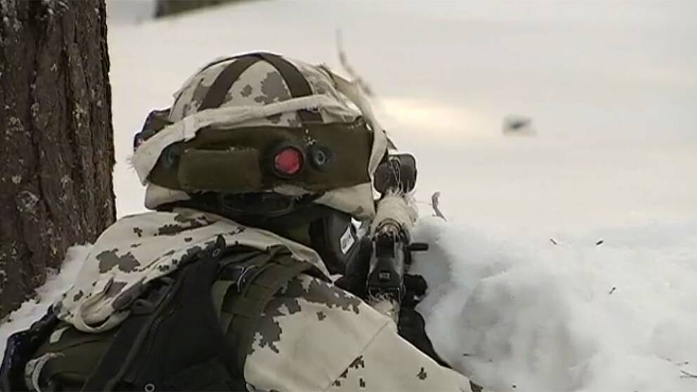 Soldat i snö.