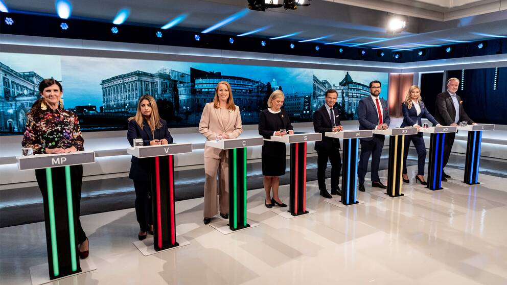 Riksdagspartiernas partiledare i en debatt i SVT 9 september 2022.