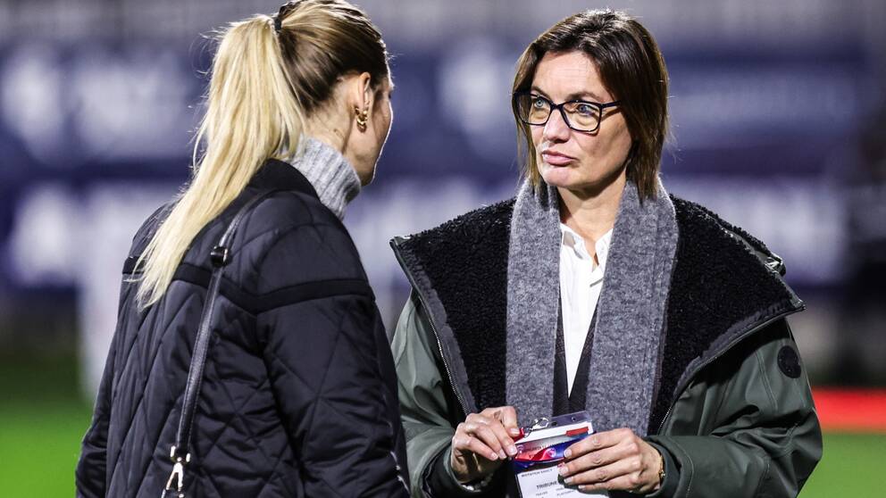 Frankrikes förbundskapten Corinne Diacre är i blåsväder.