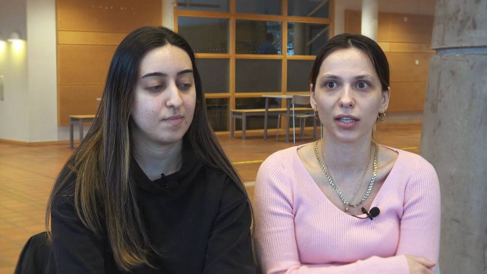 Maria Jabra och Egzona Dakaj, två studenter vid Linnéuniversitetet som bestämt sig för att ta vaccinet mot HPV-virus.