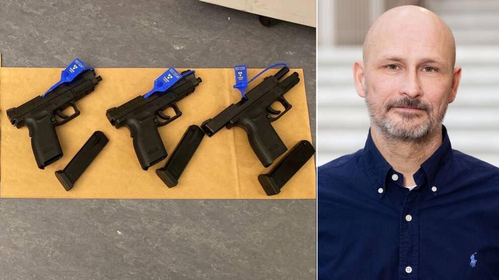 Till vänster tre av de pistoler som den belgiska kvinnan smugglade i underkälderna. Till höger Kristian Johansson, enhetschef vid tullkriminalen.