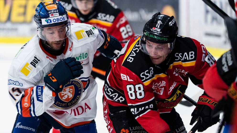 Växjös Dan Sexton och Luleås Joonas Rask.