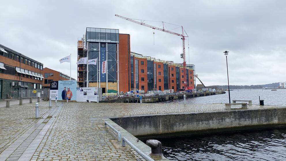 Bild på byggarbetsplatsen på Östra Piren i Karlshamn.