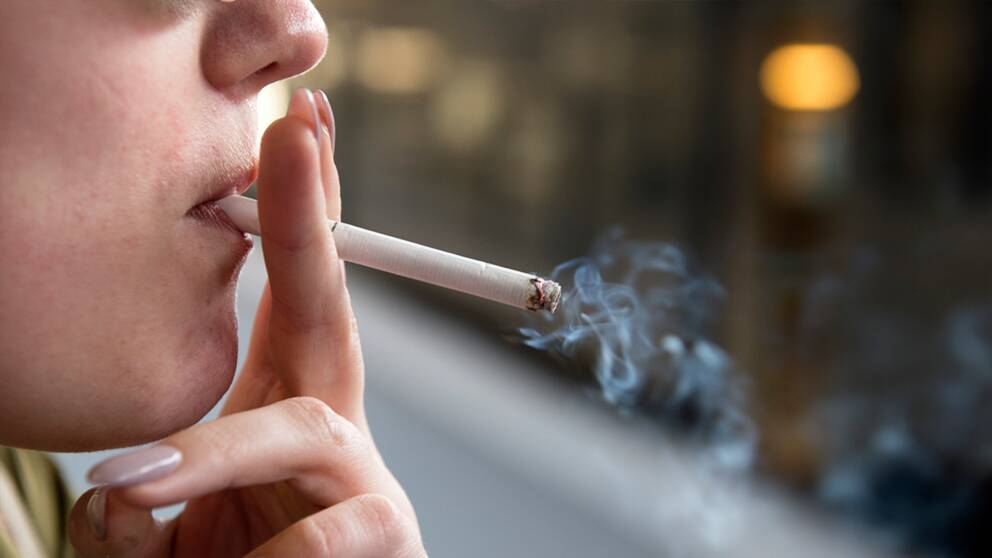 Folkhälsovetaren om rökare och rökning.