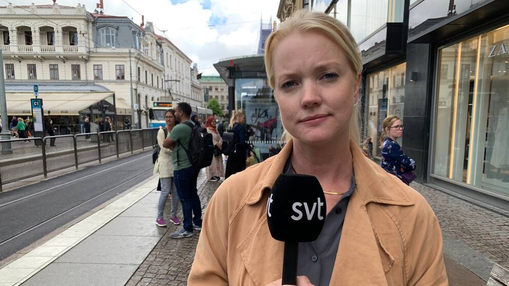SVT-reporter i centrala Göteborg.