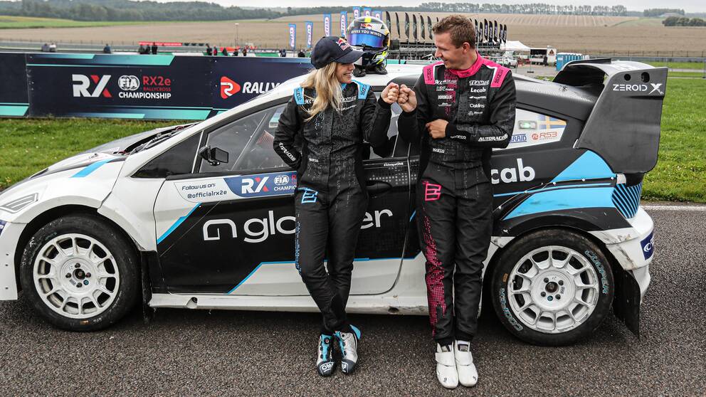 Teamkollegorna Mikaela Åhlin-Kottulinsky och Nils Andersson – huvudrollsinnehavare i kampen om mästerskapstiteln i RX2e-klassen.