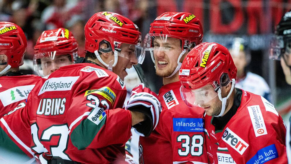 Johan Södergran gjorde hattrick när Modo vann mot Linköping med 7-4 och kepsarna fyllde isen i den första hemmamatchen i SHL sedan 2016.