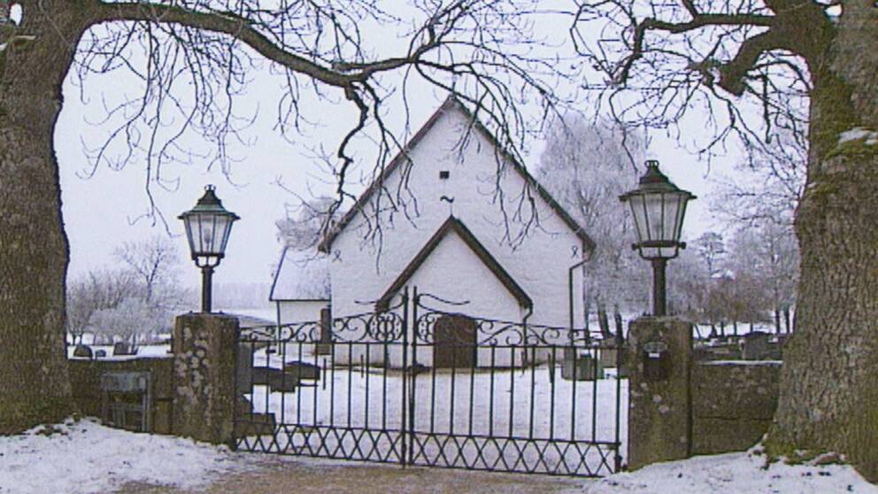 Öjaby kyrka nor  om Växjö.