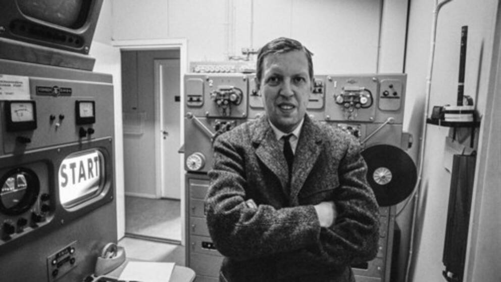 Erik Bergsten som programledare i Tekniskt magasin