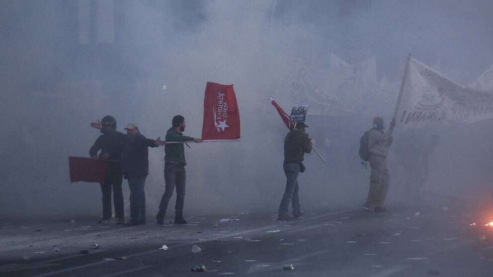 Demonstranter i Aten.