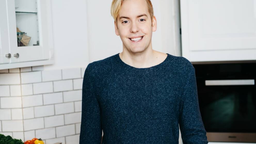 Vegoprofilen Mattias Kristiansson, skrivit en rad böcker med vegetariskt tema, chefred för tidningen VEGO. 
