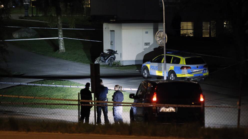 Polis knivskuren