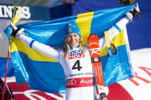 Och Frida Hansdotter tog VM-silver i slalom efter stor dramatik. Shiffrin var efter i mittendelen men kom igen och gick förbi. Silver till Hansdotter. Foto: Bildbyrån