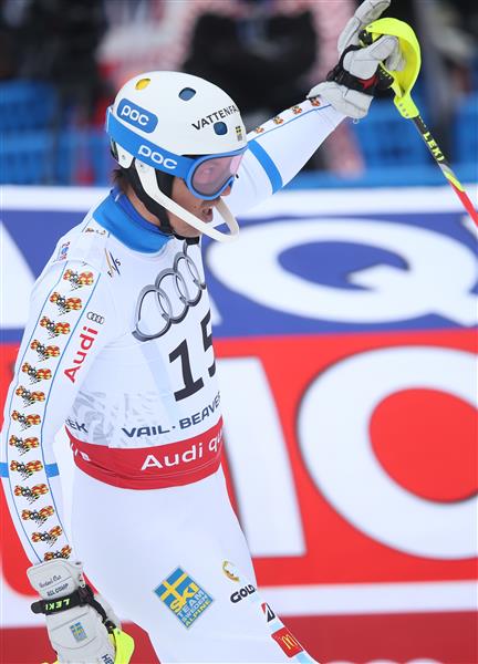 André Myhrer knyter näven efter att ha gått in som ny trea, +0.66 efter Hirscher. Myhrer som hade startnummer 15. Myhrer har 38 hundradelar upp till Khoroshilov som ligger tvåa. Foto: Bildbyrån
