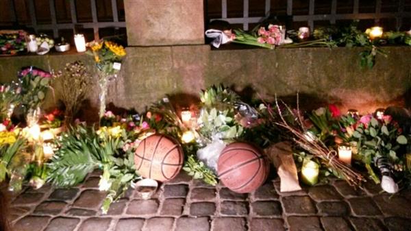 "Gone but never forgotten". Dan Uzan spelade basket i många år och var under en period elitspelare i Hörsholm 79ers. "Han var så otroligt omtyckt av alla", sade en klubbmedlem tidigare idag efter beskedet att Dan omkommit i attacken.