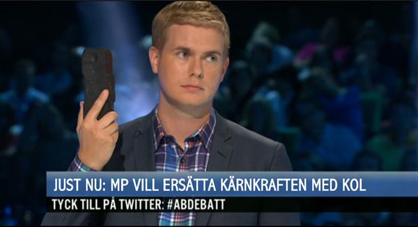 Så här såg alltså kolbiten ut när Gustav Fridolin hade med sig den i debatten inför valet. Faksimil: Aftonbladet