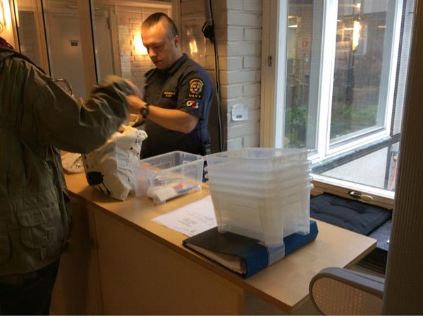 Om några minuter fortsätter rättegången i Lunds tingsrätt mot den 30-årige man som misstänks för dubbelmord i Dalby. Idag har vittnen kallats för att tala om mannens psykiska hälsa.

/ Ivan Loftrup-Ericson