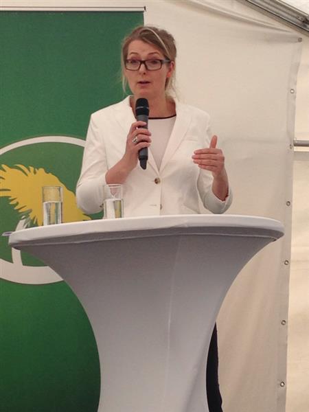 Lina Axelsson Kihlbom, grundskolechef i Haninge kommun och ledamot av regeringens skolkommission.