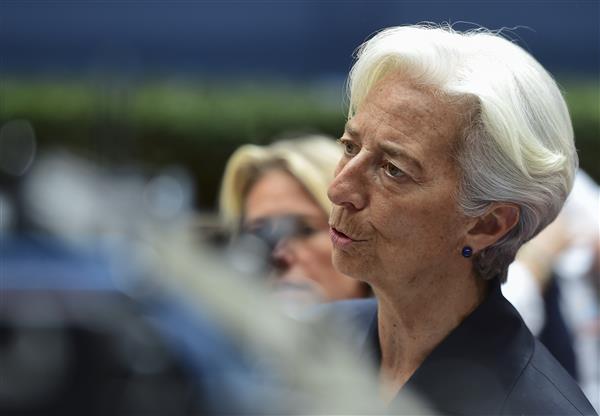 IMF kan tänka sig att låna ut mer pengar till Grekland.