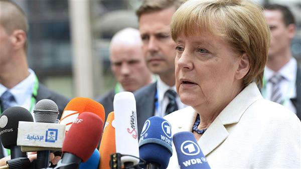 


 Hon säger att situationen är "extremt svår", och att det återstår att se om samtalen kommer att lyckas och man får ett avtal på plats.