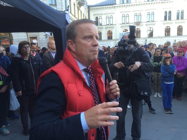 Fredrik Ahlstedt (M).
