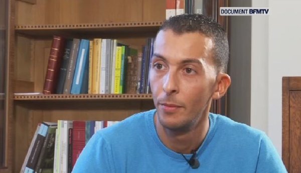 DOCUMENT BFMTV- Le frère de Salah Abdeslam lui "conseille de se rendre" 

