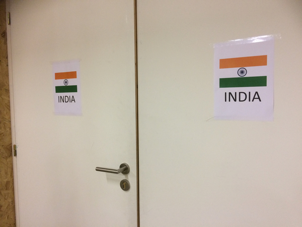 Jag försökte få en kommentar från Indien för en stund sedan. Men de hänvisade till miljöminster Prakash Javadekars anförande i plenum. Så att Indien kommer yttra sig vet vi.