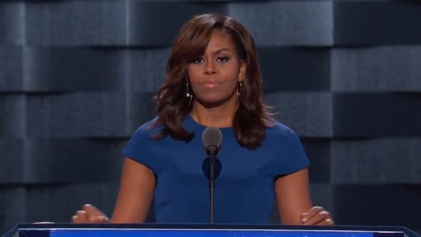 Om Michelle Obama gör en Hillary ställer hon upp i valet 2032. Just saying. Kom ihåg var ni hörde det först. 
