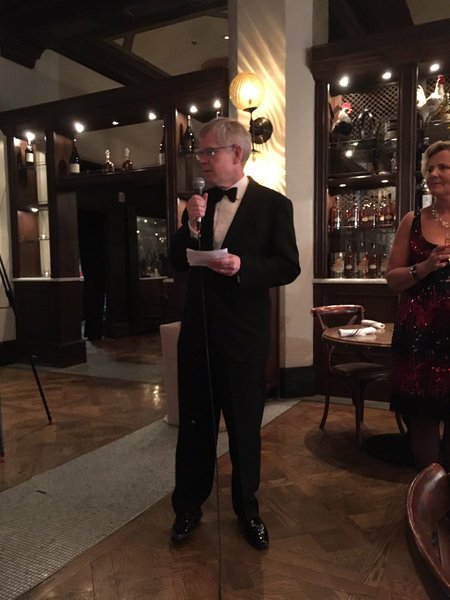 Sveriges ambassadör i USA, Björn Lyrvall, håller tal om de fyra priser där svenskar kan vinna i natt.