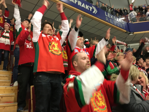 Mora vinner del 1!  Med 2-0