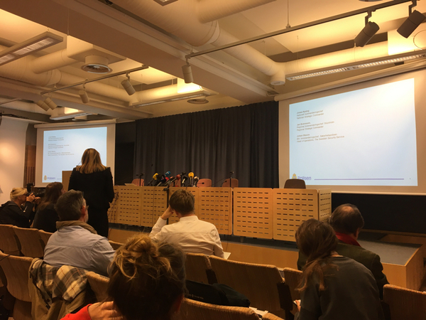 Talarlistan på presskonferensen är:
Jonas Hysing, nationell kommenderingschef
Jan Evensson, regional kommenderingschef Stockholm
Johan Olsson, biträdande kommenderingschef, Säkerhetspolisen.