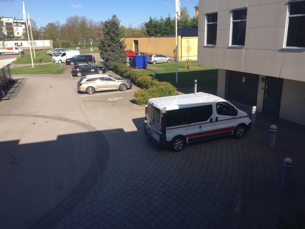 Förhandlingarna hålls vid tingsrätten i Halmstad.