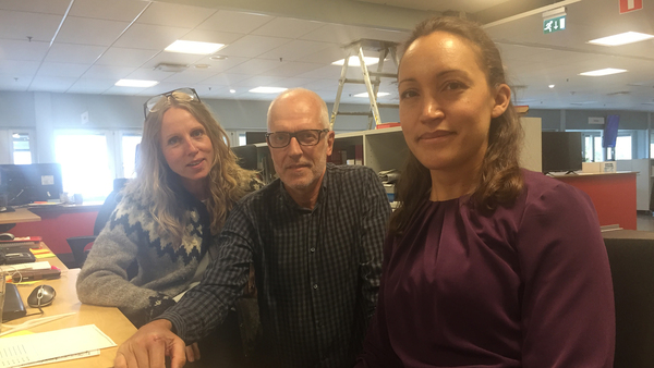 SVT:s politiska reportrar Mari Forssblad och Per Einarsson samt researcher Linda Kakuli finns på plats för att svara på frågor, faktagranska och ge bakgrundsinformation under debatten. Gå in och ställ frågor redan nu!