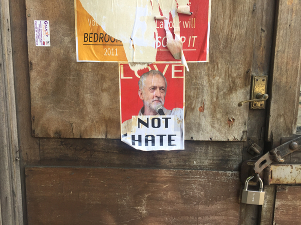 Ofta är de halvt nerrivna. Men ändå...