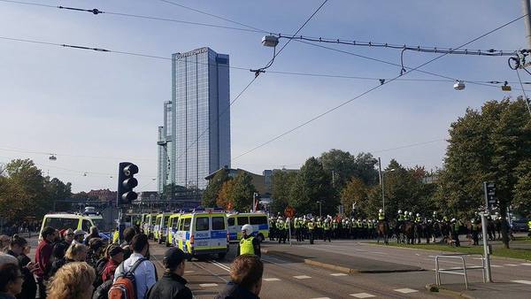Just nu låst läge vid Lisebergs tågstation