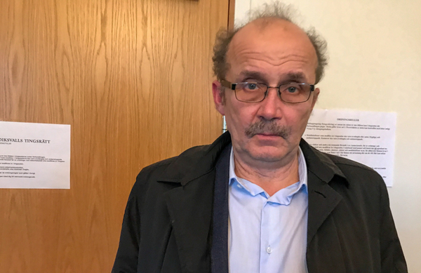 Åklagaren Christer Sammens (bilden) går nu in på vad polisen hittade i expojkvännens hus.